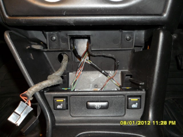 Heated Seat & TC Wiring Incorrectly Routed.JPG