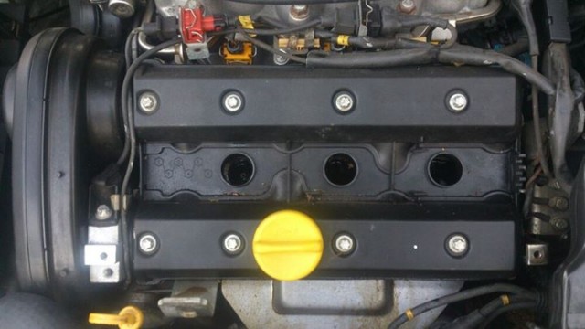 Front Rocker Cover Original.jpg