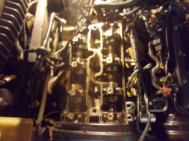 Rear Rocker Cover Removed.JPG