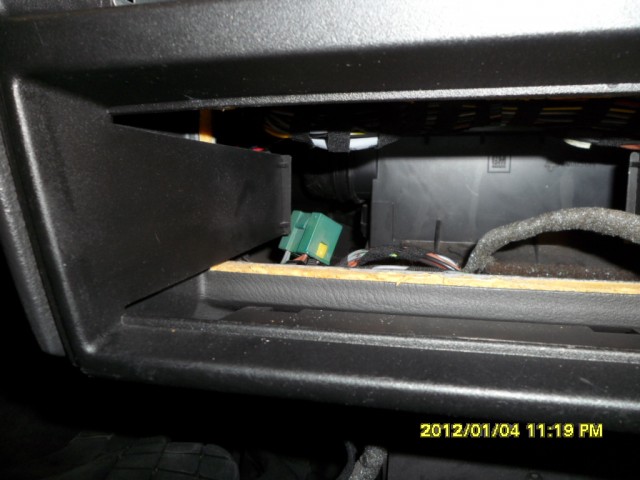 Heated Seat Green Plug Located.JPG