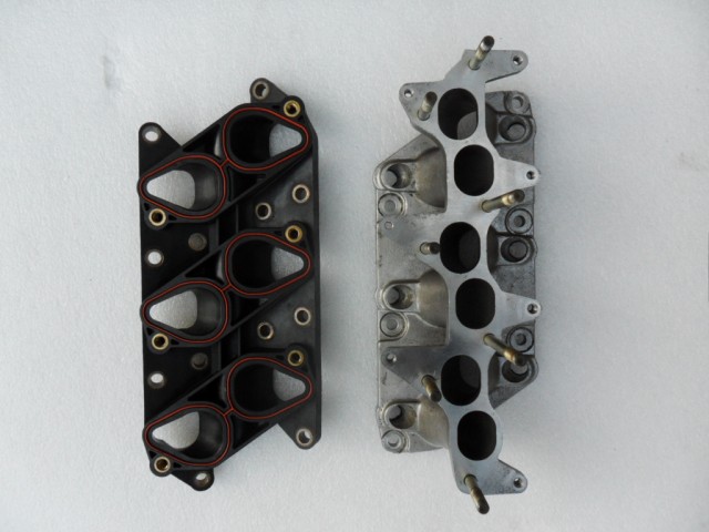 Lower and Centre Inlet Manifolds.JPG