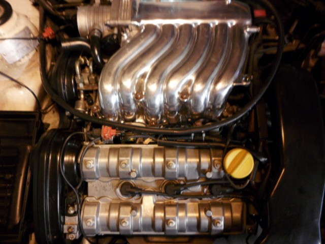 Upper Manifold Fitted.JPG