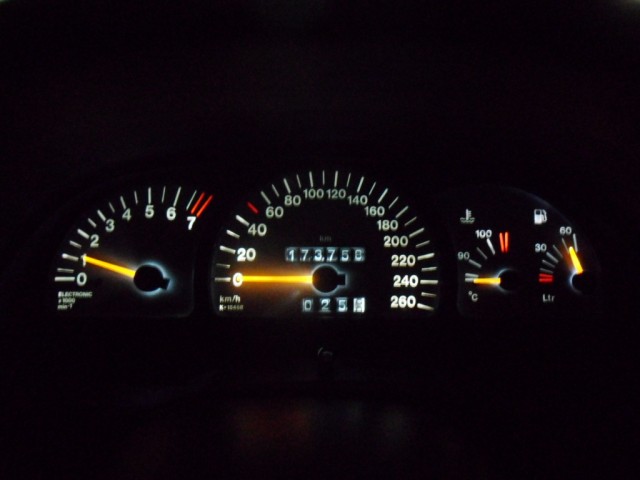 Dash with White LED's fitted.JPG