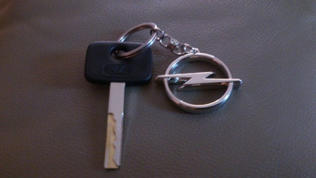 Opel Key Ring.jpg